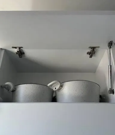Center 2 Bedroom Flat *