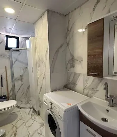 Center 2 Bedroom Flat